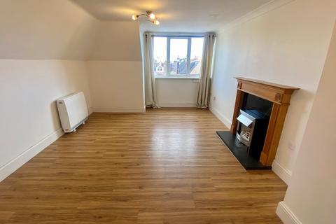 3 bedroom apartment to rent, Craneswater Avenue, Southsea
