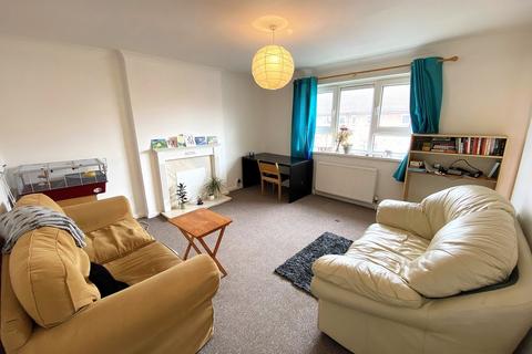 2 bedroom flat to rent, Flint Street, Southsea