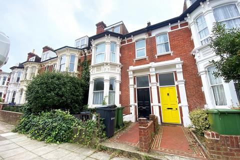 9 bedroom terraced house to rent, Whitwell Road, Southsea