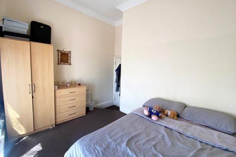 1 bedroom flat to rent - Lord Montgomery Way, Portsmouth