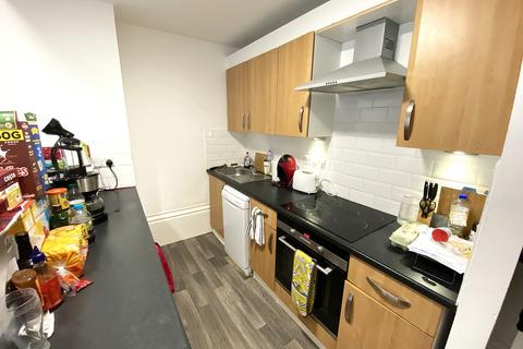 2 bedroom apartment to rent, Outram Road, Southsea