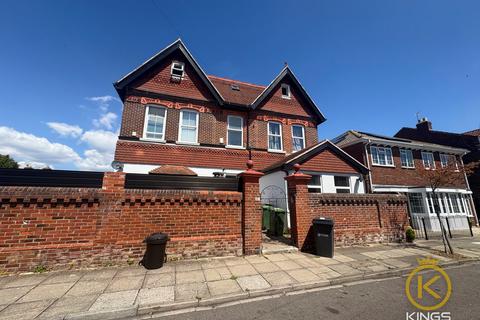 Edmund Road