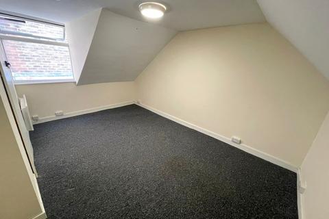 1 bedroom flat to rent, Edinburgh Road, Portsmouth