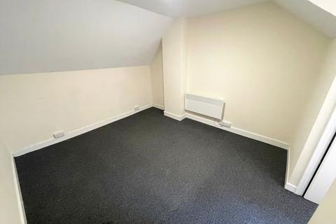 1 bedroom flat to rent, Edinburgh Road, Portsmouth