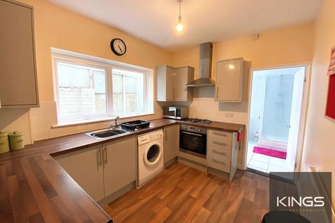 4 bedroom terraced house to rent - St. Georges Road, Southsea