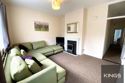 4 bedroom terraced house to rent, St. Georges Road, Southsea