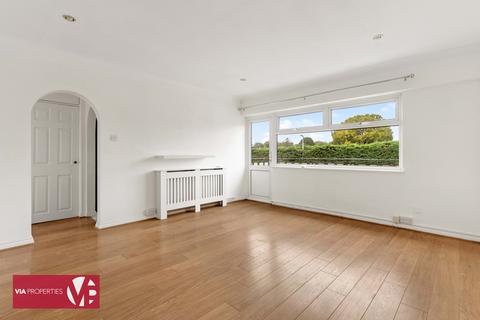 undefined, High Road, Broxbourne EN10