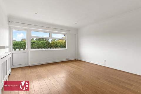 undefined, High Road, Broxbourne EN10