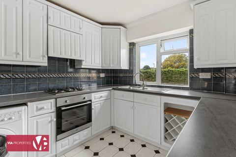 undefined, High Road, Broxbourne EN10