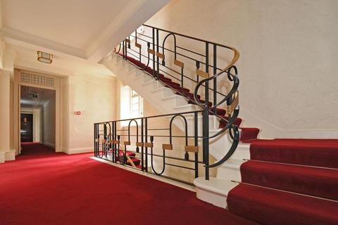 1 bedroom apartment to rent, Vicarage Court,  Vicarage Gate,  W8