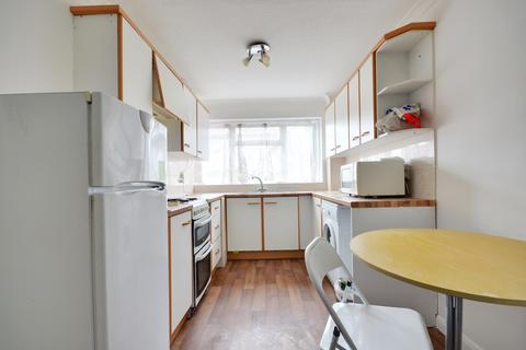 3 Bedroom End Of Terrace House To Rent Whitehall Road Uxbridge Middleub8 3 Bedroom End Of Terrace House To Rent Whitehall Road Uxbridge Middleub8