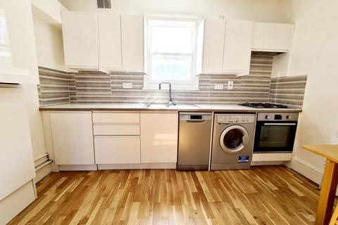 2 bedroom flat to rent, Conewood Street, Highbury