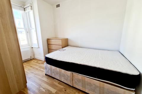 2 bedroom flat to rent, Conewood Street, Highbury