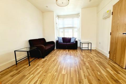 2 bedroom flat to rent, Conewood Street, Highbury