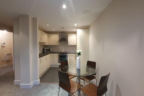 1 bedroom apartment to rent, Altamar, Kings Road, Swansea. SA1 8PY