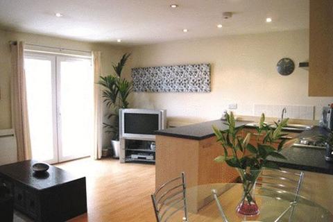 undefined, 1 BEDROOM MAISONETTE CATERHAM ON THE HILL - £1200PCM