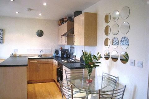 undefined, 1 BEDROOM MAISONETTE CATERHAM ON THE HILL - £1200PCM