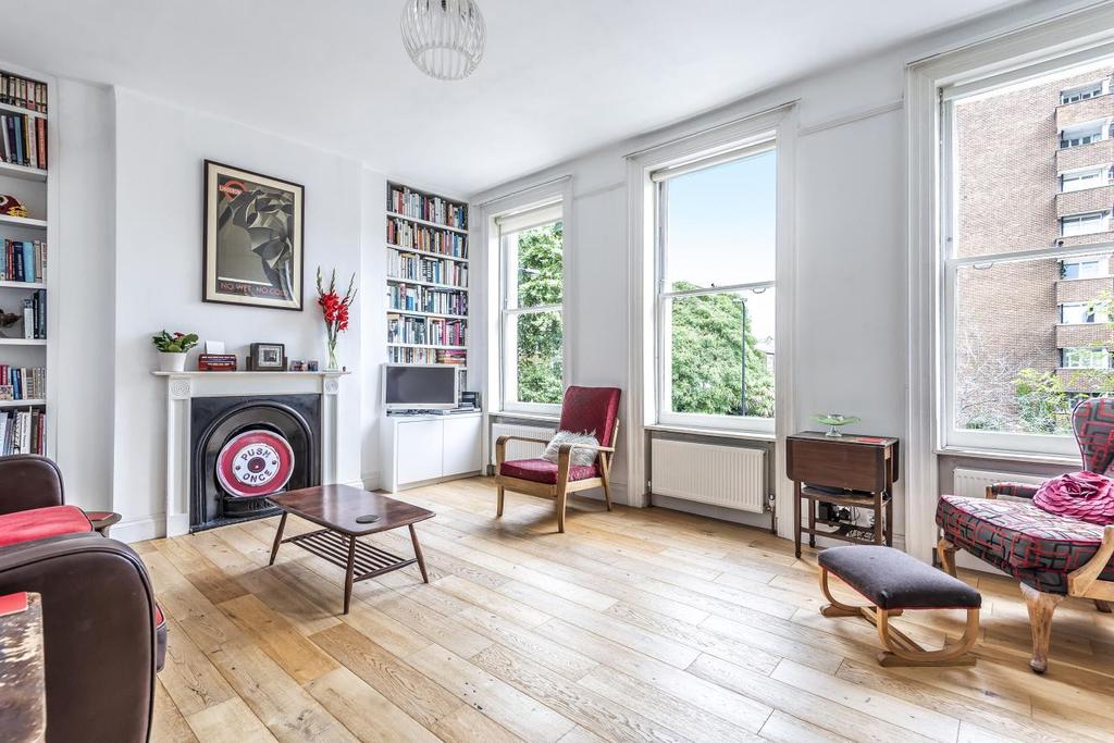Kennington Park Road, Kennington 3 bed flat £700,000