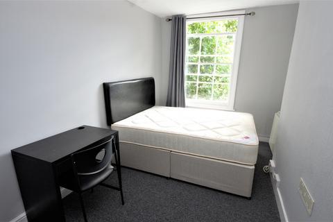 5 bedroom terraced house to rent, Caledonian Road, London, N1