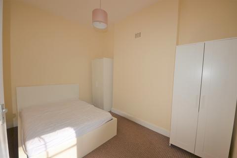 1 bedroom apartment to rent, Caledonian Road,  Islington, N1