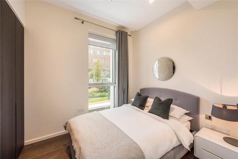 3 bedroom flat to rent, Columbia Gardens, London