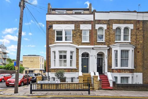 4 bedroom end of terrace house for sale, Tredegar Road, Bow, London, E3