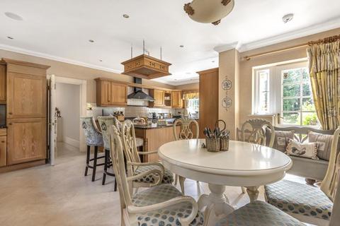 undefined, Wentworth Drive Wentworth Virginia Water, GU25 4NY
