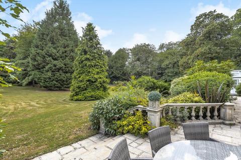 undefined, Wentworth Drive Wentworth Virginia Water, GU25 4NY
