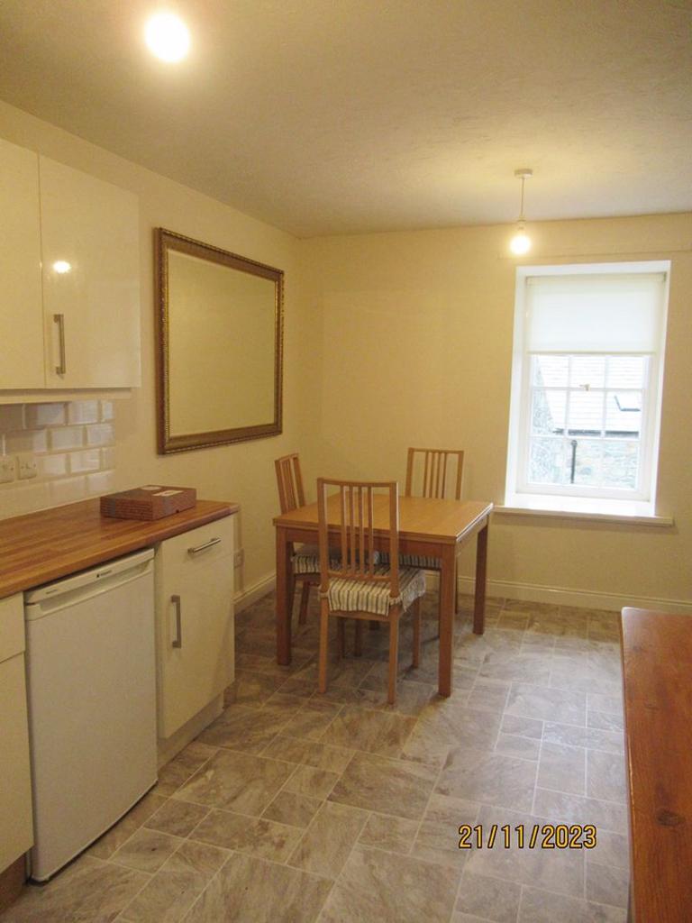 Lion Street, Dolgellau LL40 1 bed apartment £535 pcm (£123 pw)