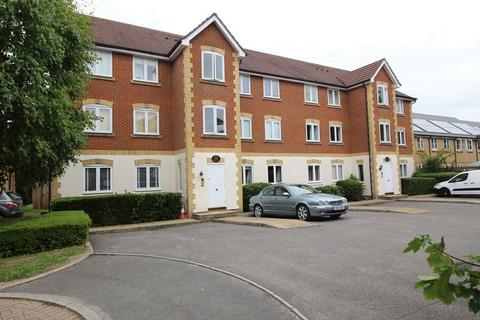 2 bedroom flat to rent - CATERHAM ON THE HILL