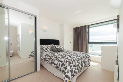 2 bedroom apartment to rent, Water Lane, Leeds LS11