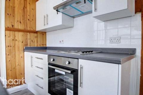 2 bedroom terraced house to rent, Pope Street, Maidstone