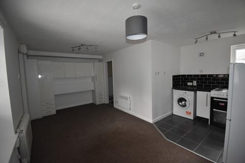 1 bedroom apartment to rent, Rosehip Way, Basingstoke RG24