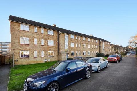2 bedroom apartment to rent, Banbury Road,  Oxford,  OX2
