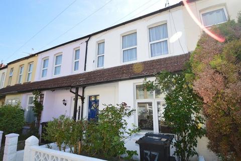 1 bedroom flat to rent, Chandler Road, Bexhill-on-sea, East Sussex, TN39 3QN