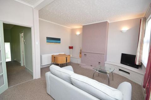 1 bedroom flat to rent, Chandler Road, Bexhill-on-sea, East Sussex, TN39 3QN