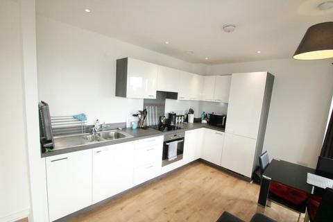 2 bedroom apartment to rent, New South Quarter, Croydon