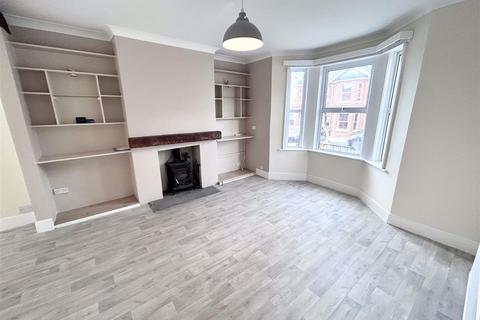 3 bedroom detached house for sale, Well Street, Ryde