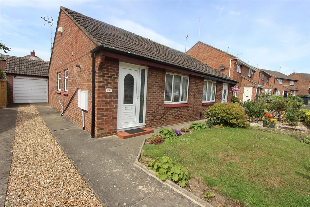 Bellburn Lane, Darlington 2 bed semidetached bungalow £125,000