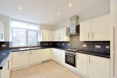 4 bedroom apartment to rent, Finchley Road, St Johns Wood, NW8