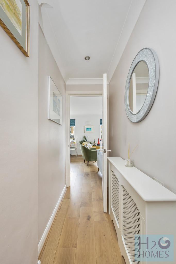 St Vincents Court, 34-012