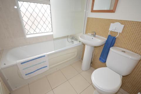 undefined, Frampton Road, Winton