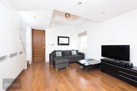 1 bedroom apartment to rent, Rosslyn Hill, London, NW3