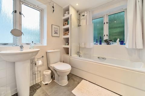 21, Abbotts Court Park Road, Winchester, SO23 7BE