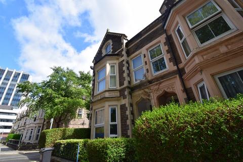undefined, Howard Gardens, Cardiff