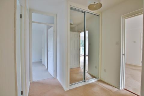 2 bedroom apartment to rent, Cedar Court, Christchurch Road, Winchester, Hampshire SO23 9SU