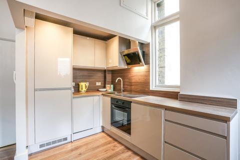 1 bedroom apartment to rent, Devonshire Terrace, Bayswater W2