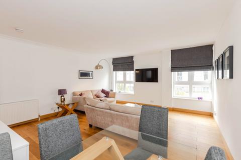 2 bedroom apartment to rent, Fettes Row, New Town, Edinburgh