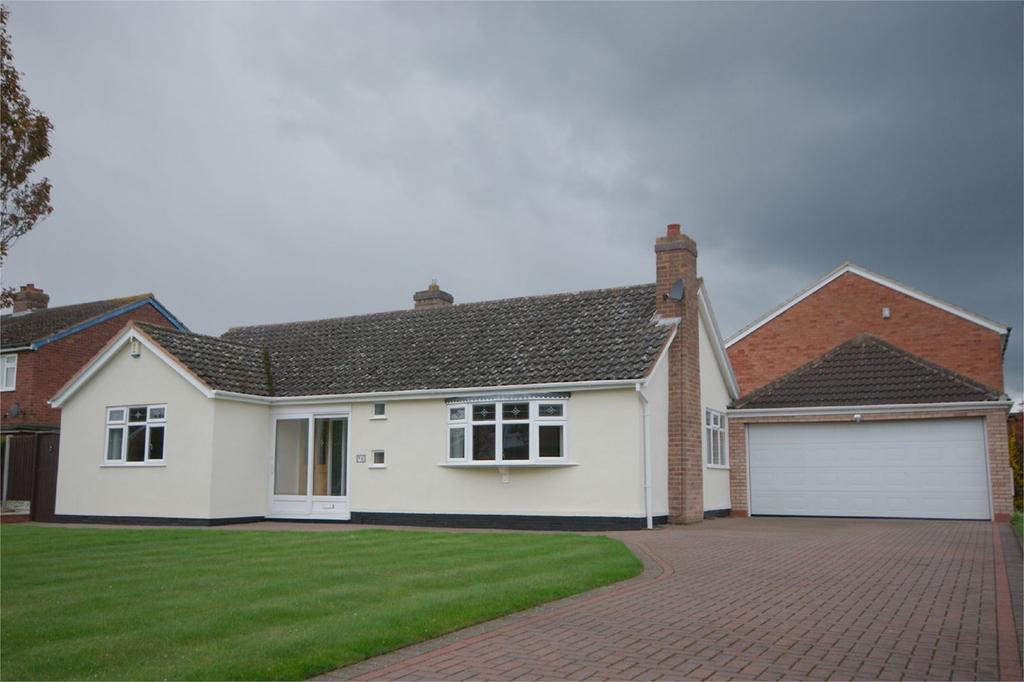 Coldstream Road, Sutton Coldfield, B76 2 bed detached bungalow £380,000