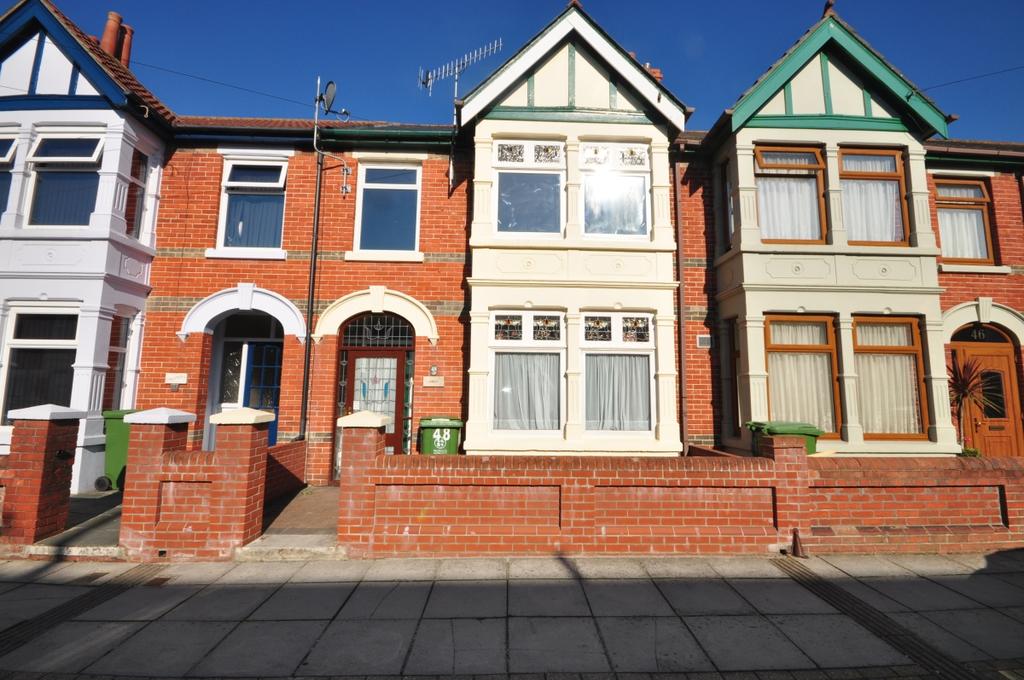 Highgrove Road Portsmouth PO3 3 bed terraced house £1,050 pcm (£242 pw)